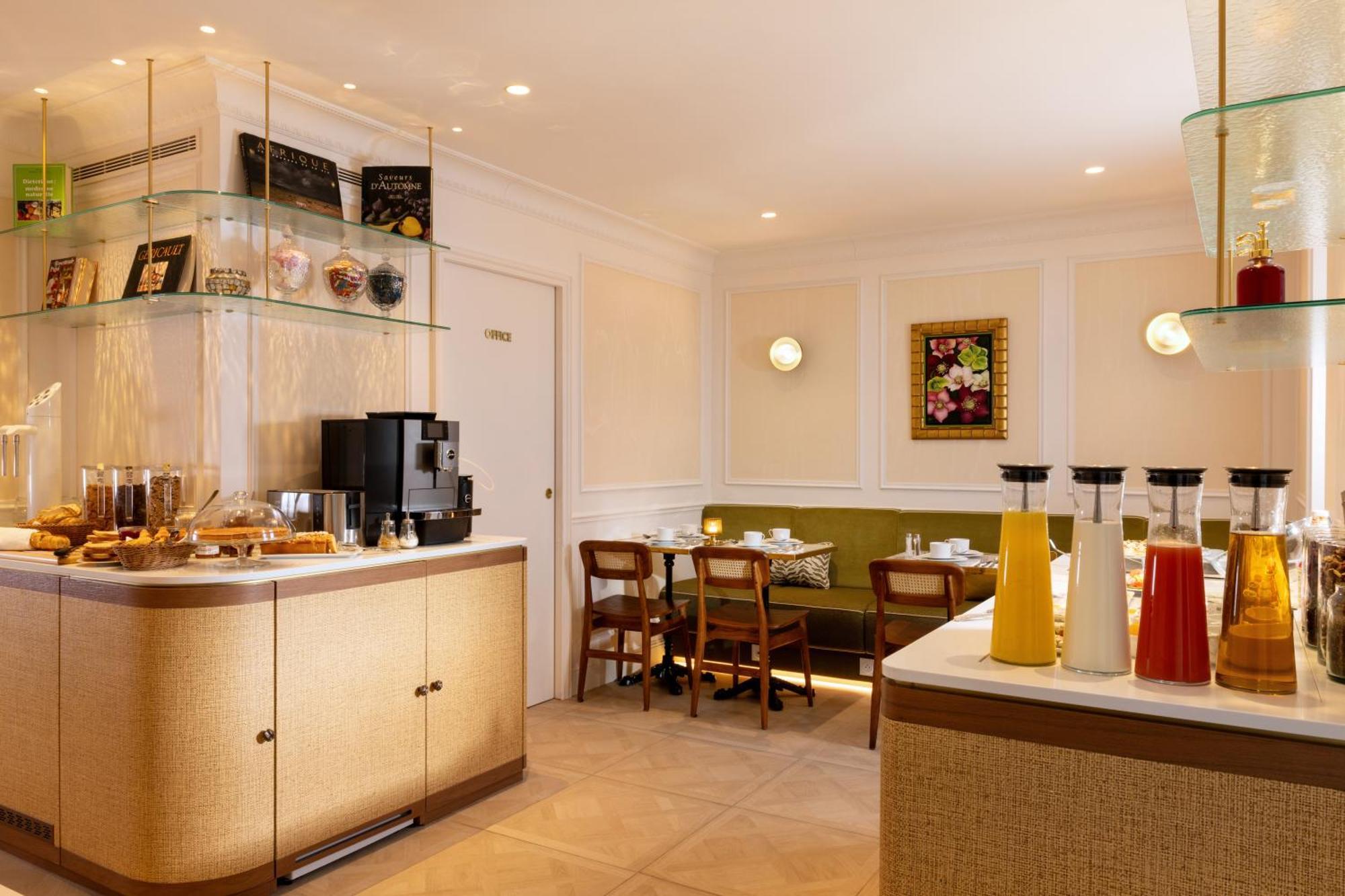 Almarine Eiffel & By Malone Paris