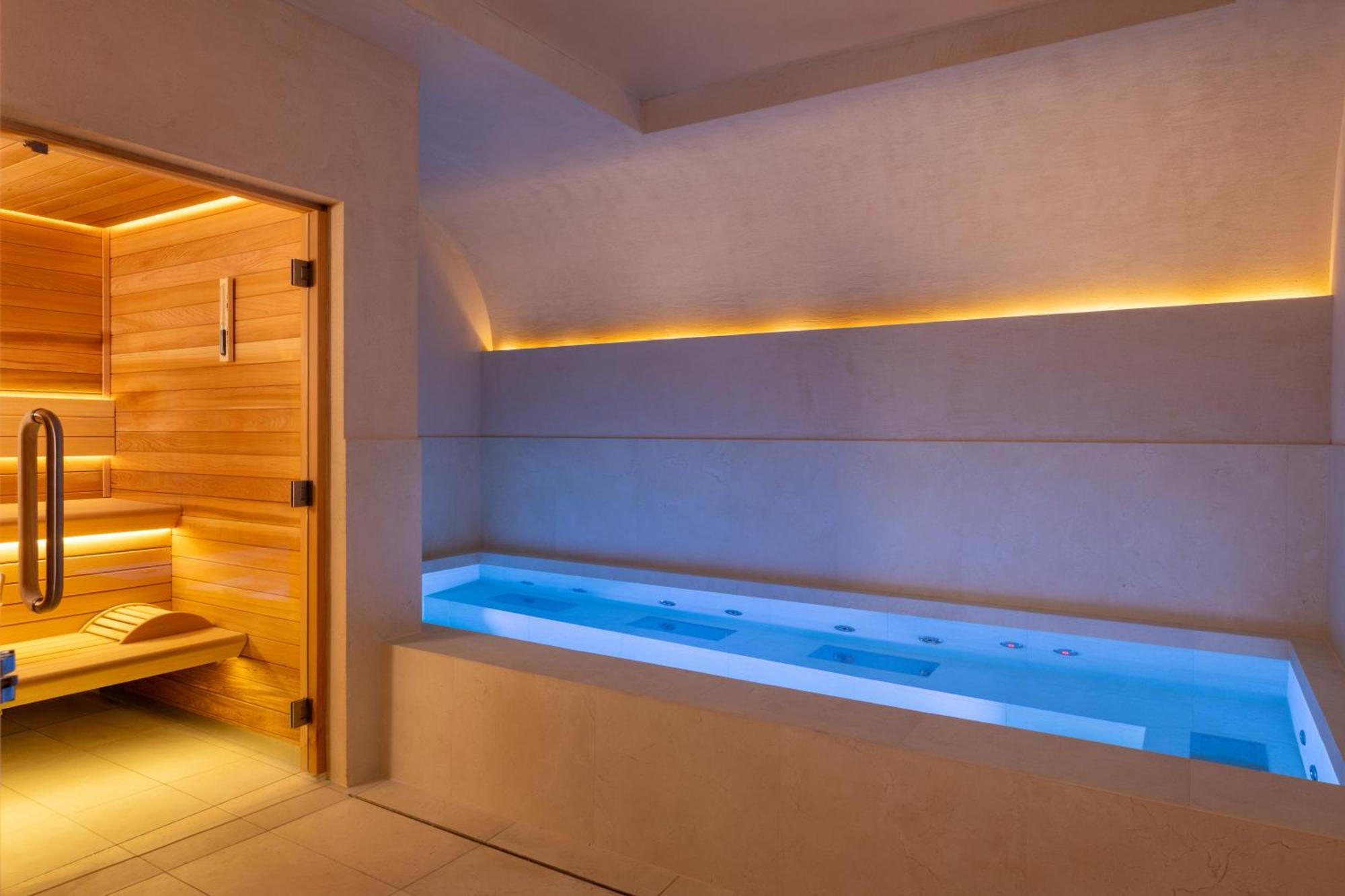 Hotel Almarine Eiffel & By Malone Paris